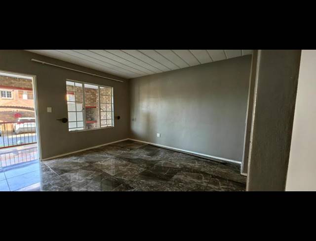 2 BEDROOM PROPERTY TO RENT IN ERAND GARDENS